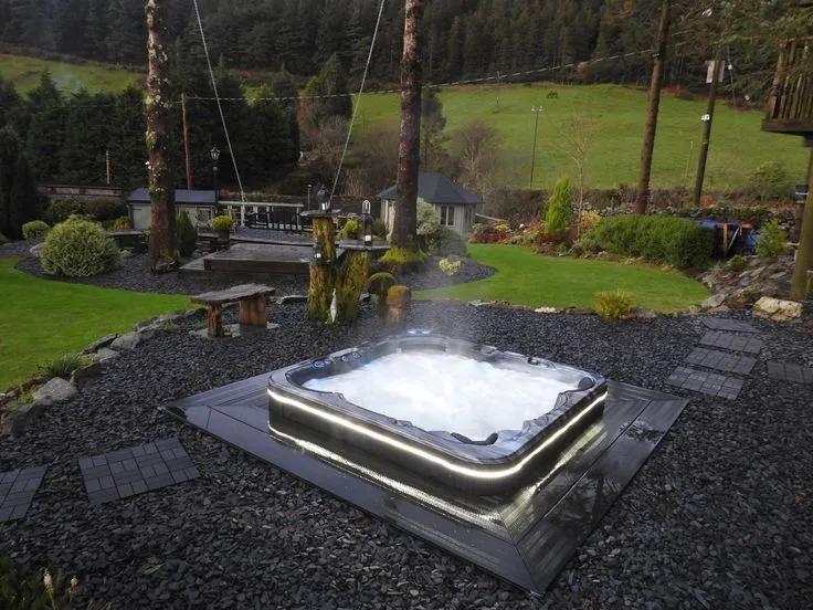 How to Choose the Perfect Hot Tub Size for Your Space